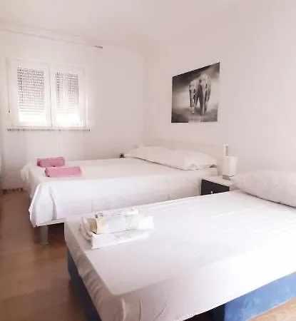 Brko Apartment Kastela
