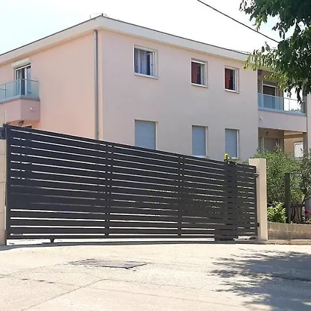 Apartment Brko *