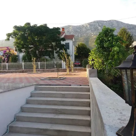 Apartment Brko Kastela