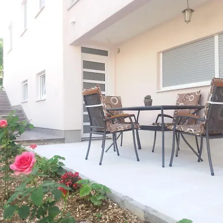Brko Apartment *